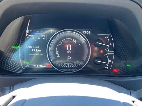 Certified 2023 Lexus UX 250h F Sport AWD/4WD image 17