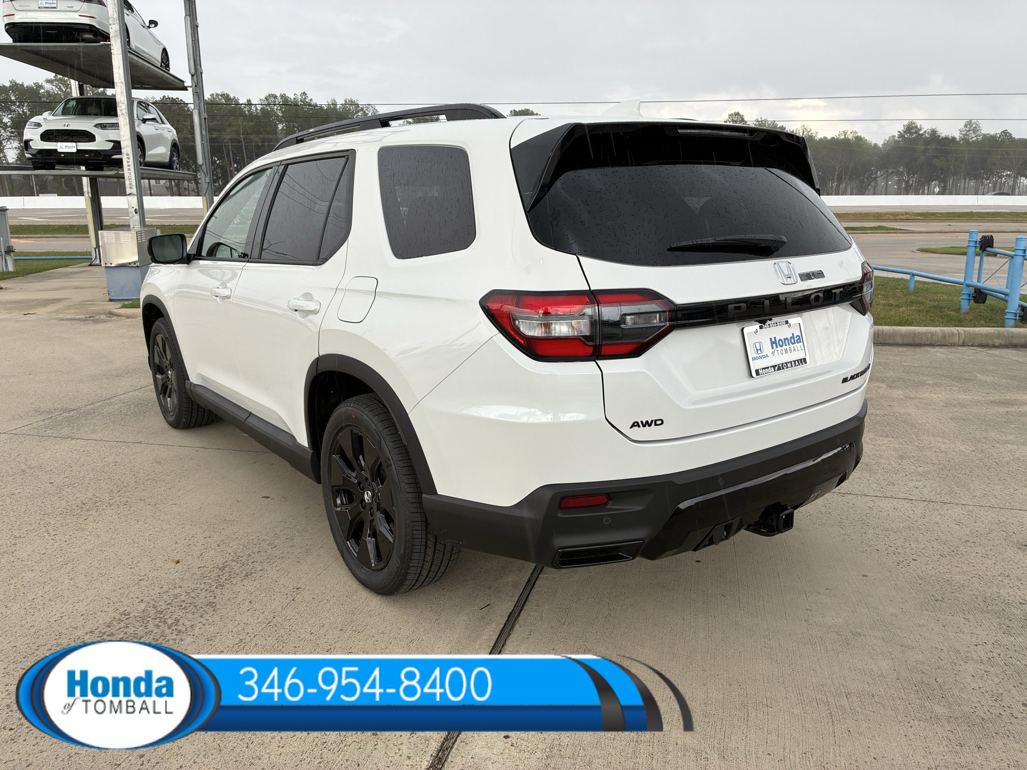 New 2026 Honda Pilot Black Edition image 4