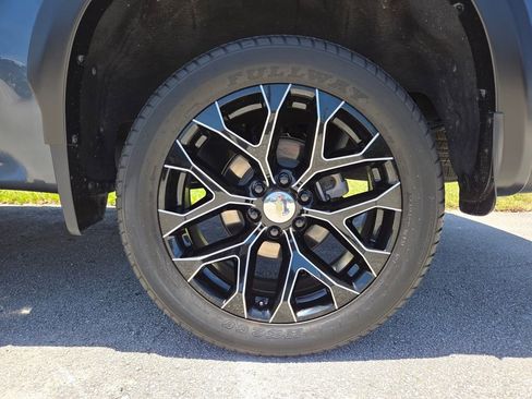 Used 2020 Chevrolet Silverado 1500 LTZ w/ LTZ Plus Package RWD image 19