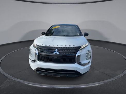 Used 2023 Mitsubishi Outlander SEL image 6