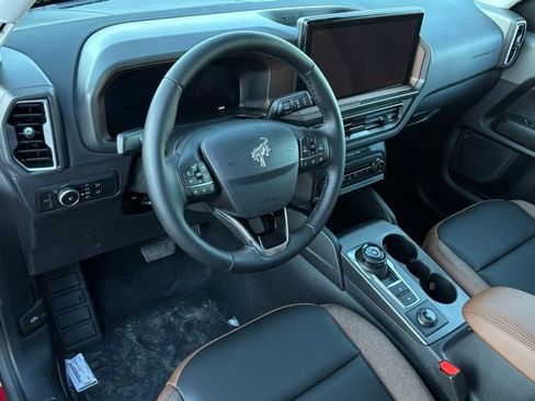 New 2025 Ford Bronco Sport Outer Banks w/ Outer Banks Tech Package+ image 8