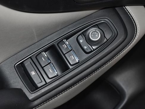 Used 2023 Subaru Forester Limited image 5