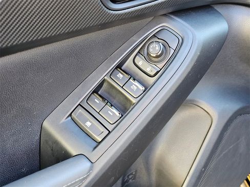 Used 2025 Subaru Crosstrek 2.0i Premium w/ Convenience Package #2 image 22