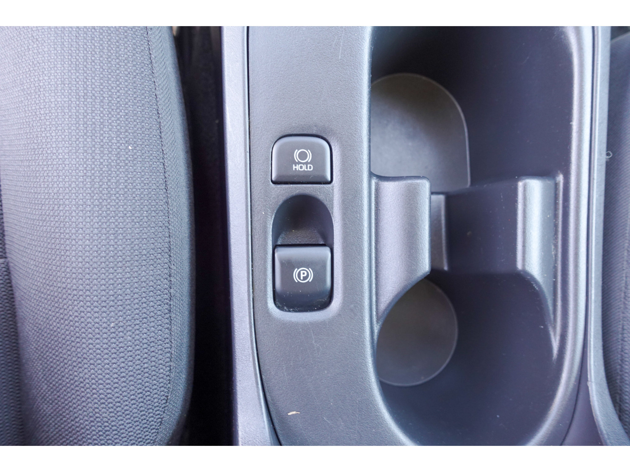 Certified 2025 Toyota Corolla LE FWD image 20