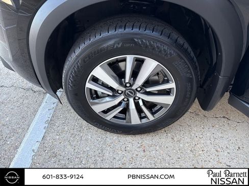 New 2025 Nissan Pathfinder SL w/ Lighting Package (N92) image 31