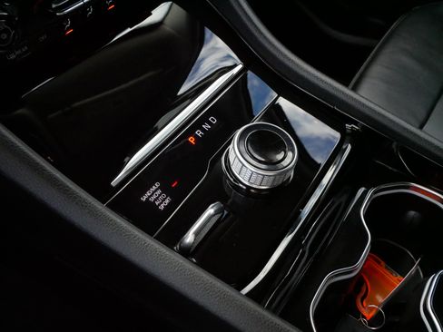 Used 2023 Jeep Grand Cherokee L Limited image 24