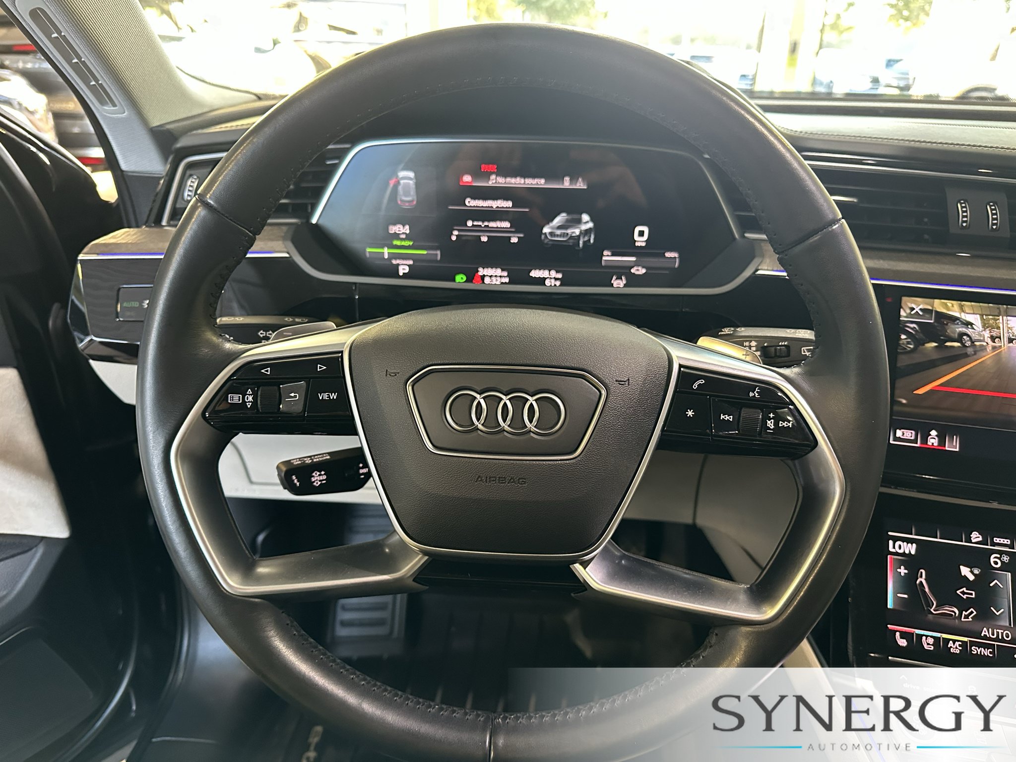 Used 2021 Audi e-tron Prestige w/ Prestige Package AWD/4WD image 31