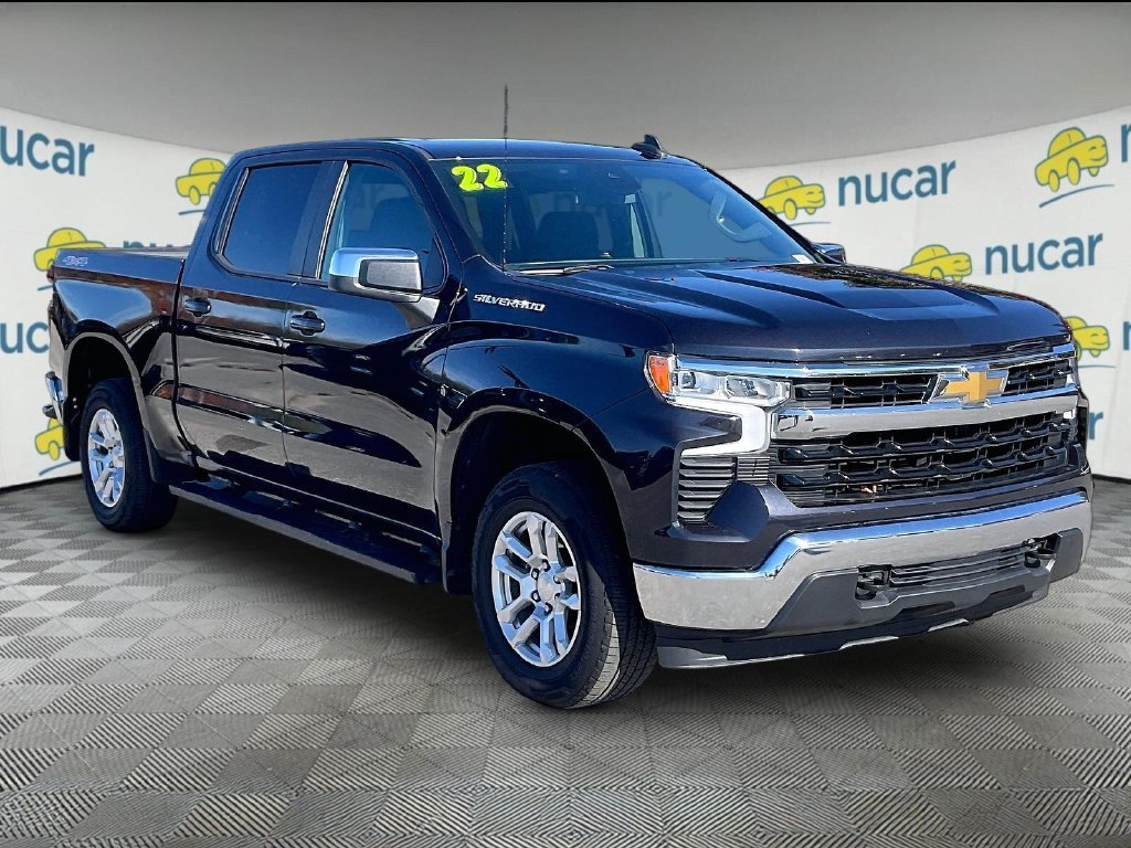 Used 2022 Chevrolet Silverado 1500 LT AWD/4WD image 1