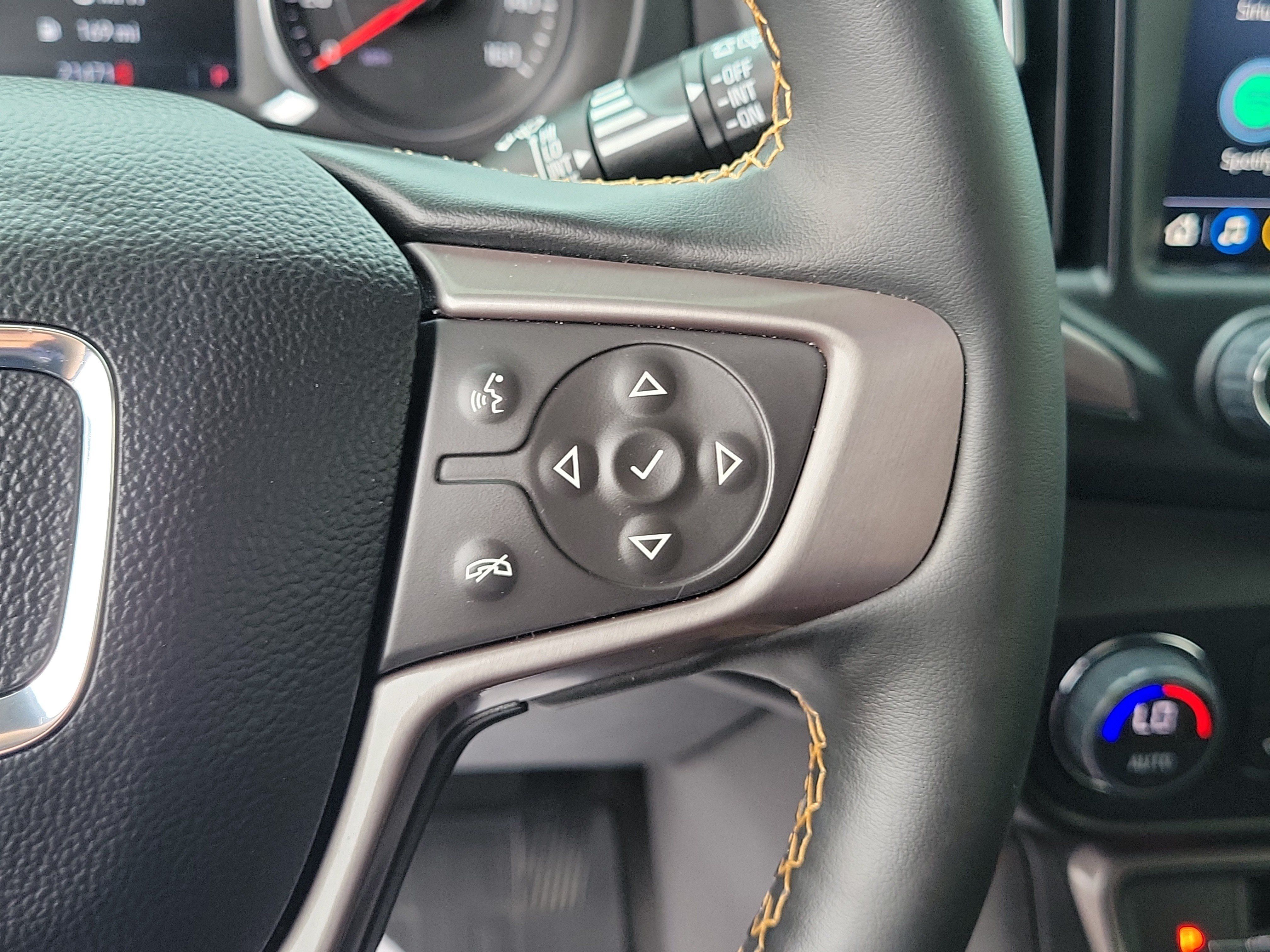 Used 2024 GMC Terrain AT4 AWD/4WD image 24