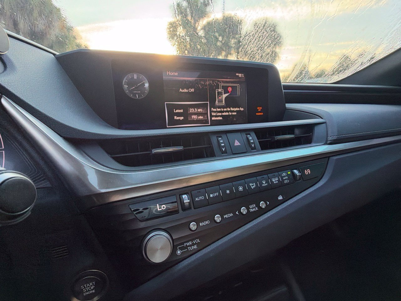 Used 2021 Lexus ES 350 w/ Accessory Package 2 FWD image 10