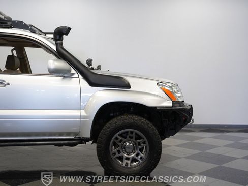 Used 2008 Lexus GX 470 w/ Preferred Accessory Pkg image 30