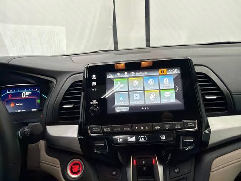 Used 2023 Honda Odyssey EX-L image 32