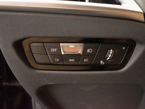 Certified 2025 BMW 230i xDrive Coupe w/ Premium Package image 19