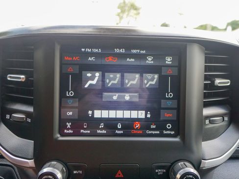 Used 2021 RAM 1500 Big Horn image 25