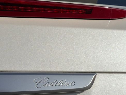 Used 2015 Cadillac XTS Luxury w/ Driver Awareness Package image 34