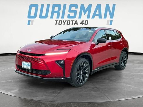 New 2026 Toyota Crown Signia Limited image 3