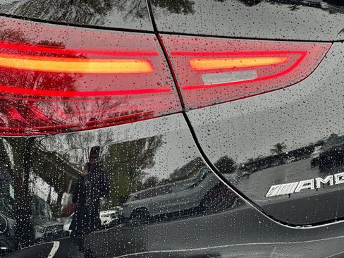 New 2026 Mercedes-Benz GLE 53 AMG 4MATIC Coupe image 12