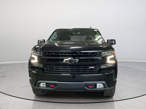 Used 2020 Chevrolet Silverado 1500 LT Trail Boss AWD/4WD image 4