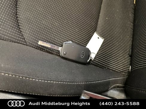 Used 2020 Kia Forte LXS image 28