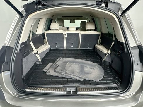 Used 2020 Mercedes-Benz GLS 450 4MATIC image 27