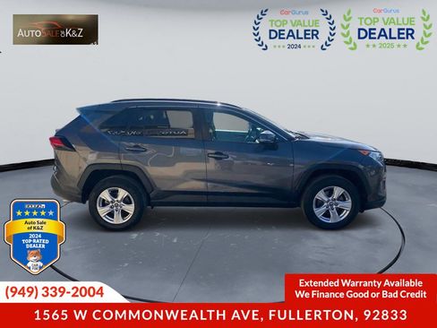 Used 2019 Toyota RAV4 XLE image 5