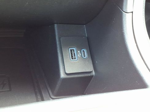 Used 2023 Ford Edge SEL w/ Convenience Package AWD/4WD image 19