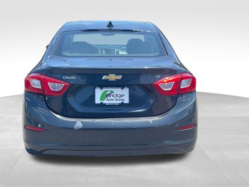Used 2018 Chevrolet Cruze LT w/ LT Fleet Convenience Package FWD image 7