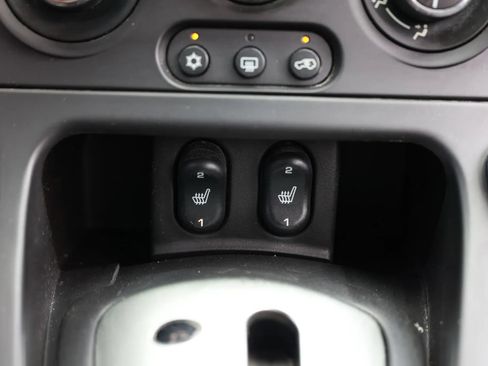 Used 2007 Saturn Vue 2WD V6 w/ Comfort Pkg image 40