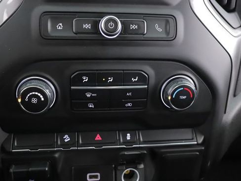 Used 2020 Chevrolet Silverado 1500 Custom Trail Boss w/ LPO, Dark Essentials Package AWD/4WD image 22