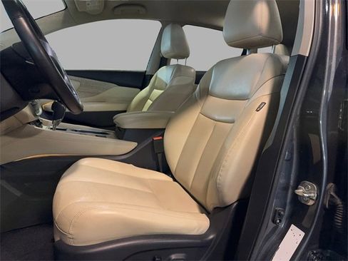 Used 2020 Nissan Murano SL w/ Cargo Package image 11