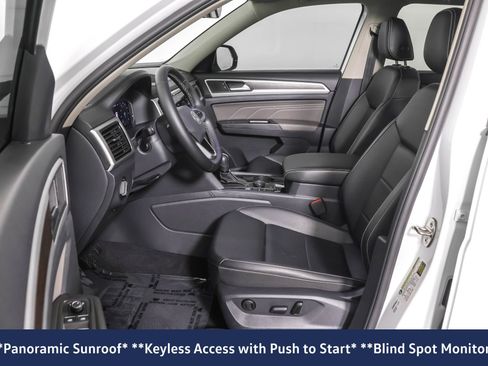 Used 2023 Volkswagen Atlas SE w/ Panoramic Sunroof Package AWD/4WD image 7