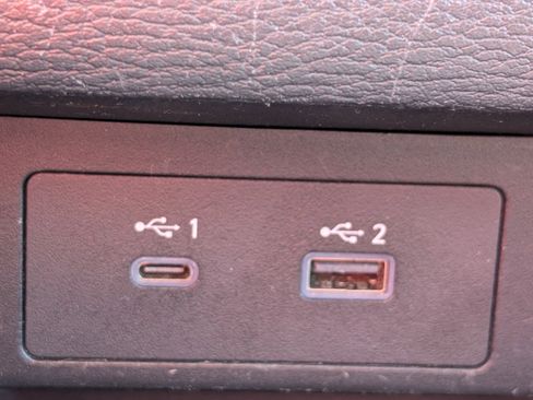 Used 2023 Mitsubishi Outlander SE image 23