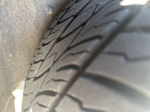 Used 2024 Toyota Camry SE image 11