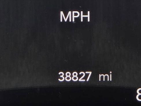 Used 2022 Chrysler Pacifica Touring-L w/ Uconnect Theater Family Group FWD image 16