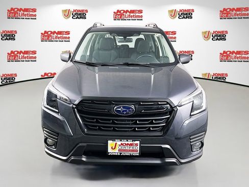 Used 2023 Subaru Forester Premium image 13