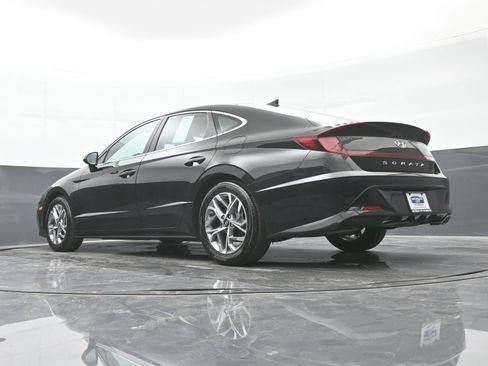 Used 2022 Hyundai Sonata SEL w/ Preferred Accessory Package image 42