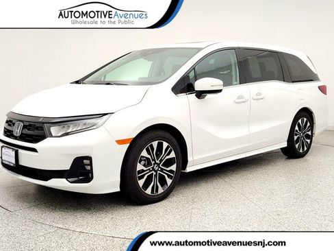 Used 2026 Honda Odyssey Elite image 1