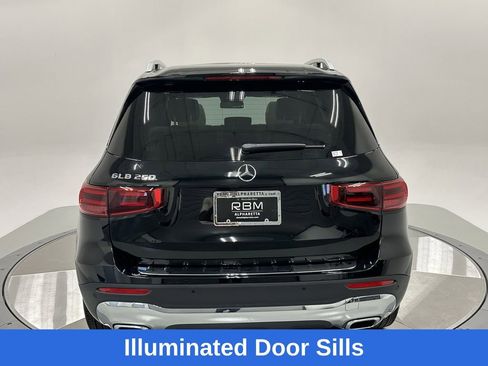 Certified 2024 Mercedes-Benz GLB 250 image 6