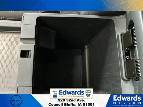 Used 2024 Nissan Frontier SV AWD/4WD image 26