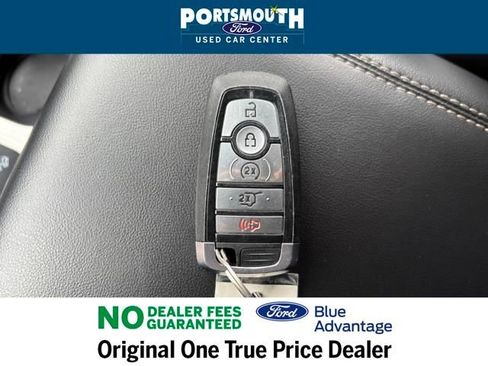 Used 2021 Ford Explorer XLT w/ Equipment Group 202A image 13