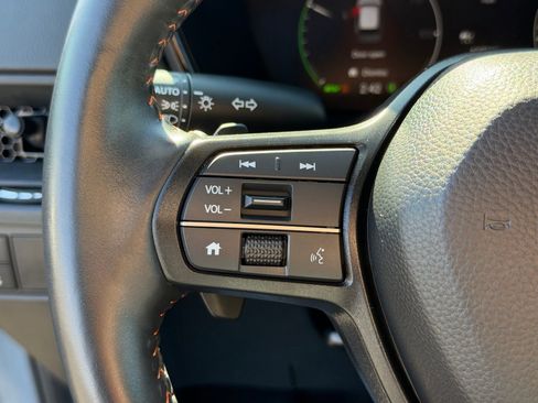 Used 2025 Honda CR-V Sport-L image 18