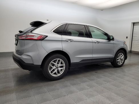 Used 2024 Ford Edge SEL image 10