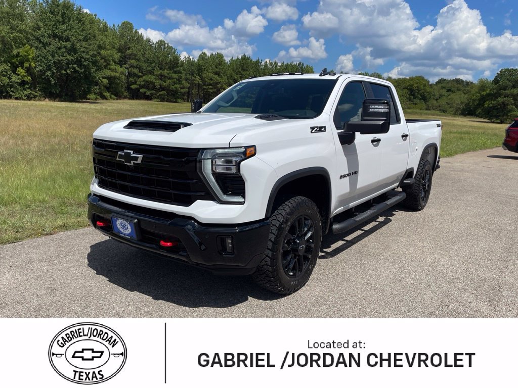 Used 2026 Chevrolet Silverado 2500 LT w/ Trail Boss Package AWD/4WD image 1