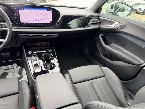 Used 2025 Audi A5 2.0T Premium Plus w/ Premium Plus AWD/4WD image 23