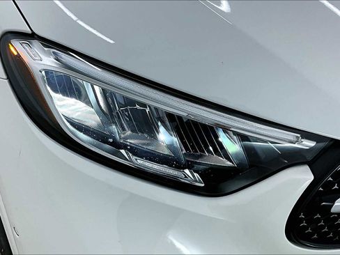 New 2025 Mercedes-Benz GLC 300 4MATIC image 13