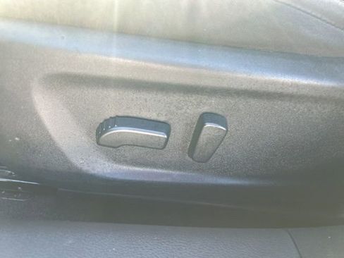 Used 2024 Nissan Altima 2.5 SV image 16