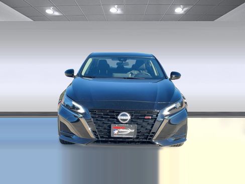 New 2025 Nissan Altima 2.5 SR w/ SR Premium Package image 6