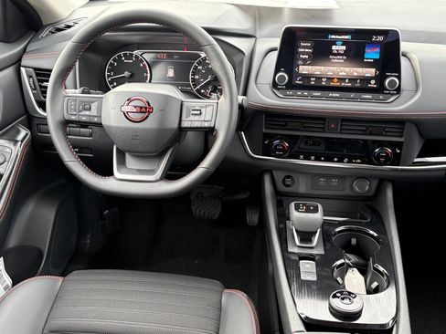 New 2026 Nissan Rogue SV image 12