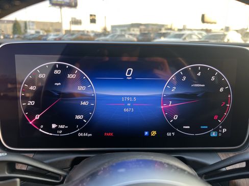 Used 2025 Mercedes-Benz C 300 Sedan image 21