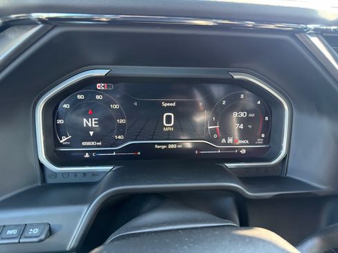 Used 2024 GMC Sierra 3500 AT4 w/ AT4 Premium Plus Package AWD/4WD image 6